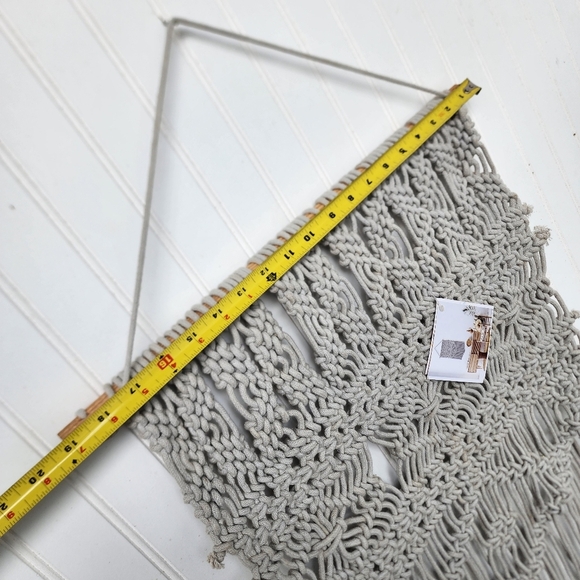 NWT Macrame Wall Hanging Boho Decor Wood Dowel Rod Knots 70's Hippie 17"×36" - Picture 5 of 10